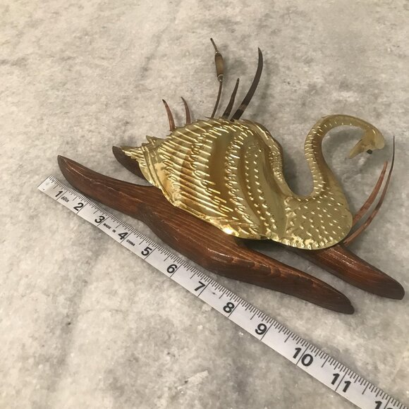 Vintage Swan Wall Art Pair MCM Tin Wood Reed Cattail Lake Decor Mid Century - Picture 14 of 16